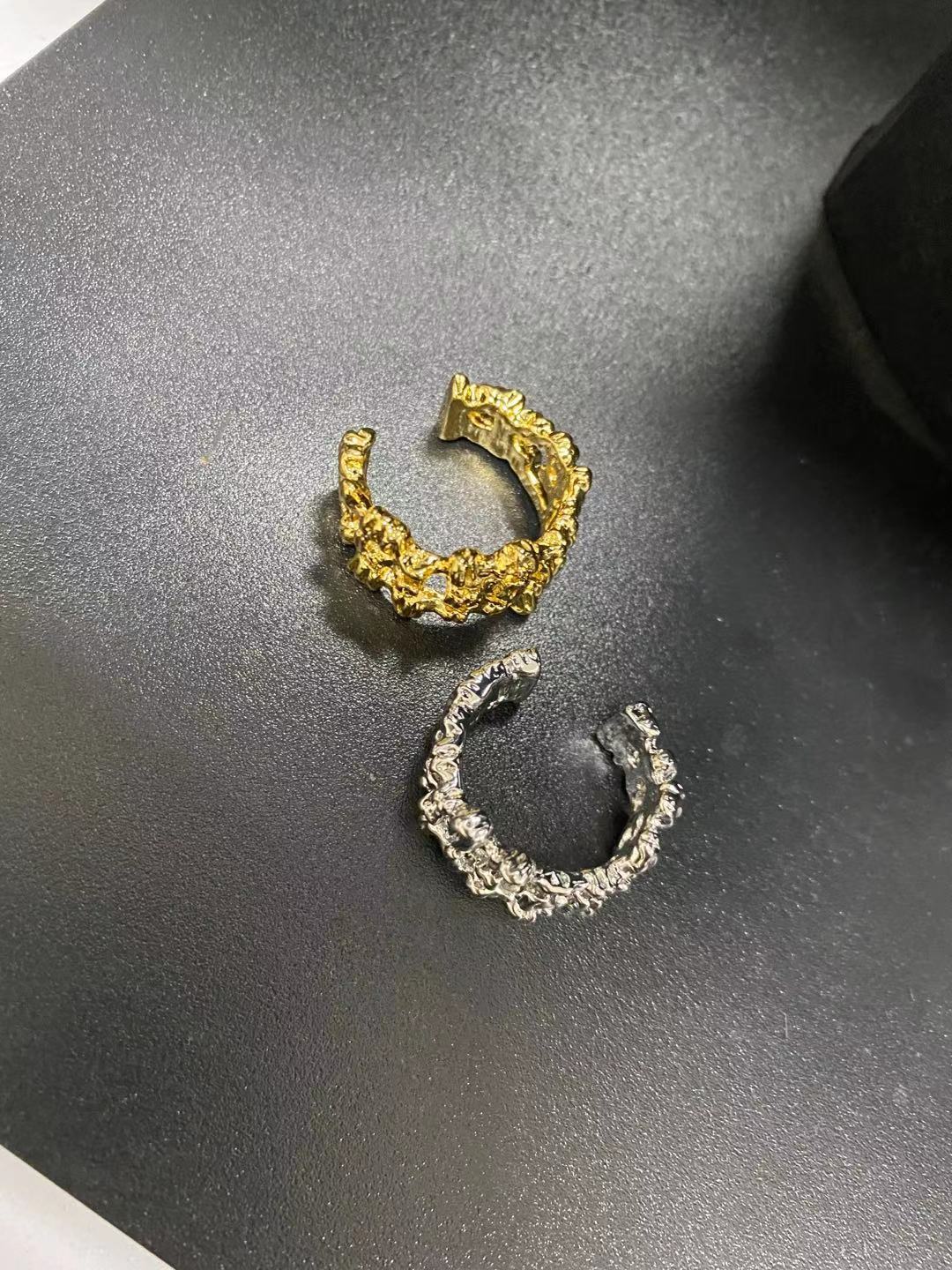 Irregular Lava Ring Opening