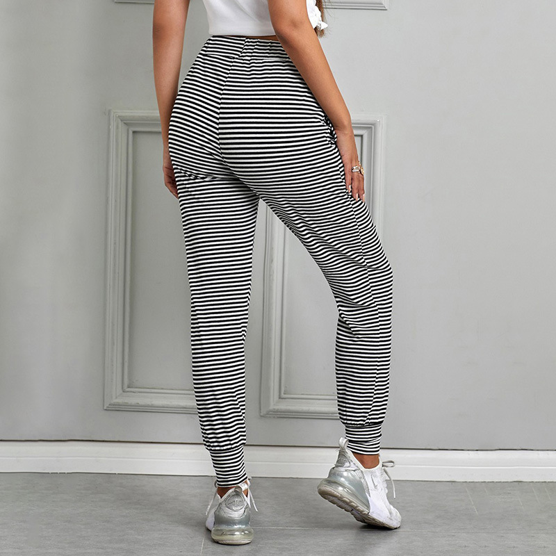 Title 3, Damen High Waist Straight Leg Freizeithose mit ...