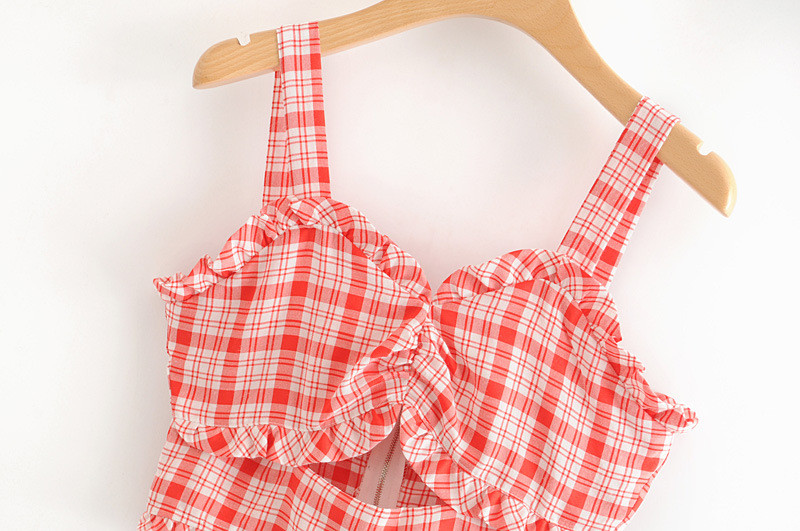 Retro Checkered Wood Ear Cutout Camisole