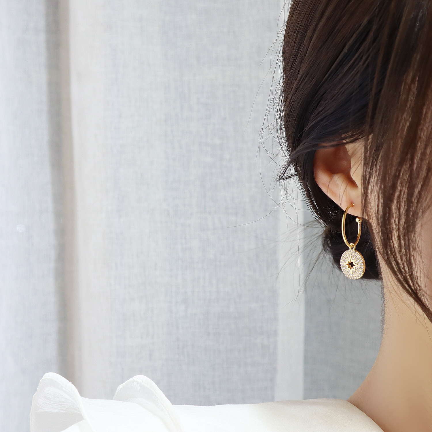 Exquisite Micro-Inlaid Simple Full Diamond Earrings