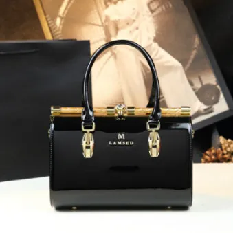 New Fashion Leather Simple Large Capacity Middle Aged Mother Bag Handbag Black - Shop at LoveMi