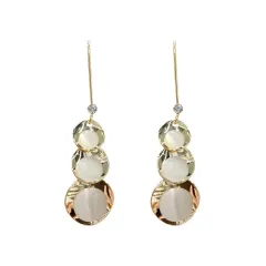 High-Cold European And American Internet Celebrity Niche Design, Light Luxury And Atmospheric Goddess Fan Earrings - Golden - View 1