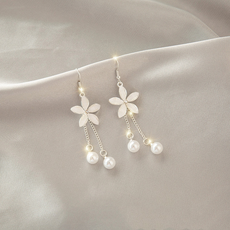 Earrings Niche Design Sense, Sweet And Cold Style, European And American Port Style Ins