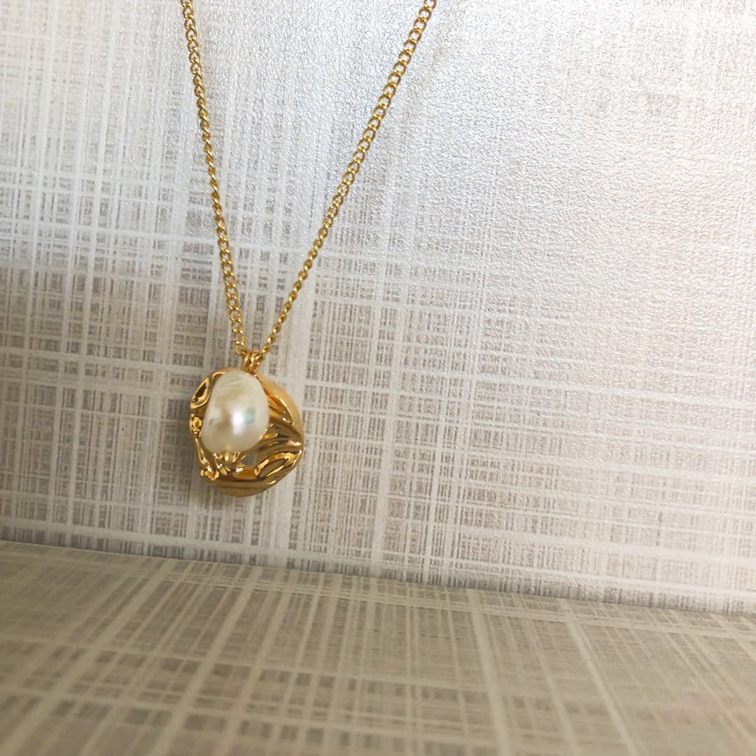 European And American Style Shell Natural Pearl Necklace Sweater Chain