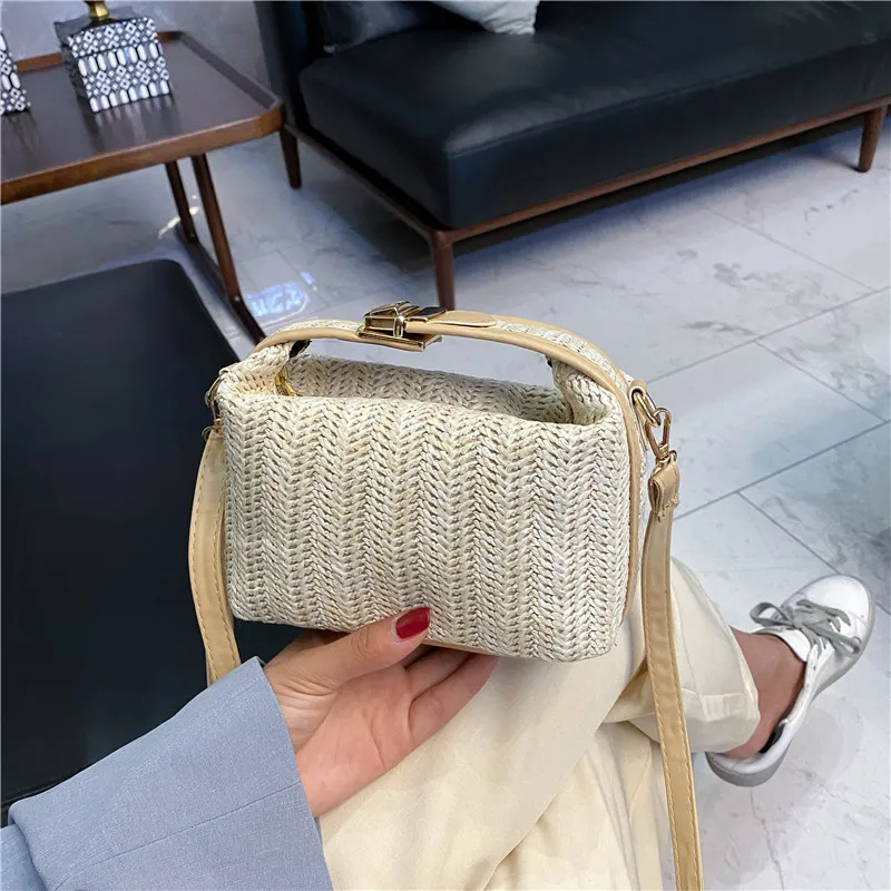 Retro All-match Western Style Messenger Bag Female Bag - Khaki
