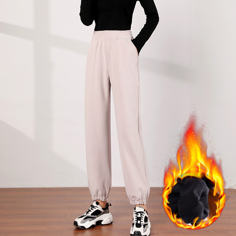 Women's Gray Sweatpants Loose-Fitting Feet