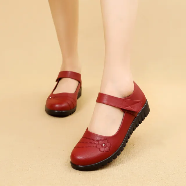 Genuine Leather Shoes For The Elderly, Women'S First Layer Of Cowhide, Middle Aged And Elderly Non Slip Women'S Shoes, Mother Shoes, Flat Bottom Red - Shop at LoveMi