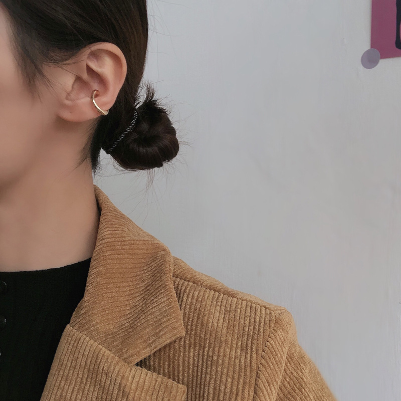 Personality And Cold Style Metal Glossy Non-Pierced Ear Bone Clip