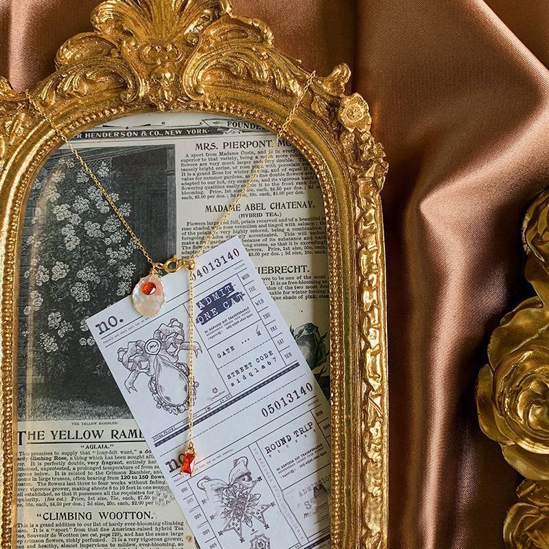 Vintage Elegant Natural Shell Zircon Necklace Clavicle Chain