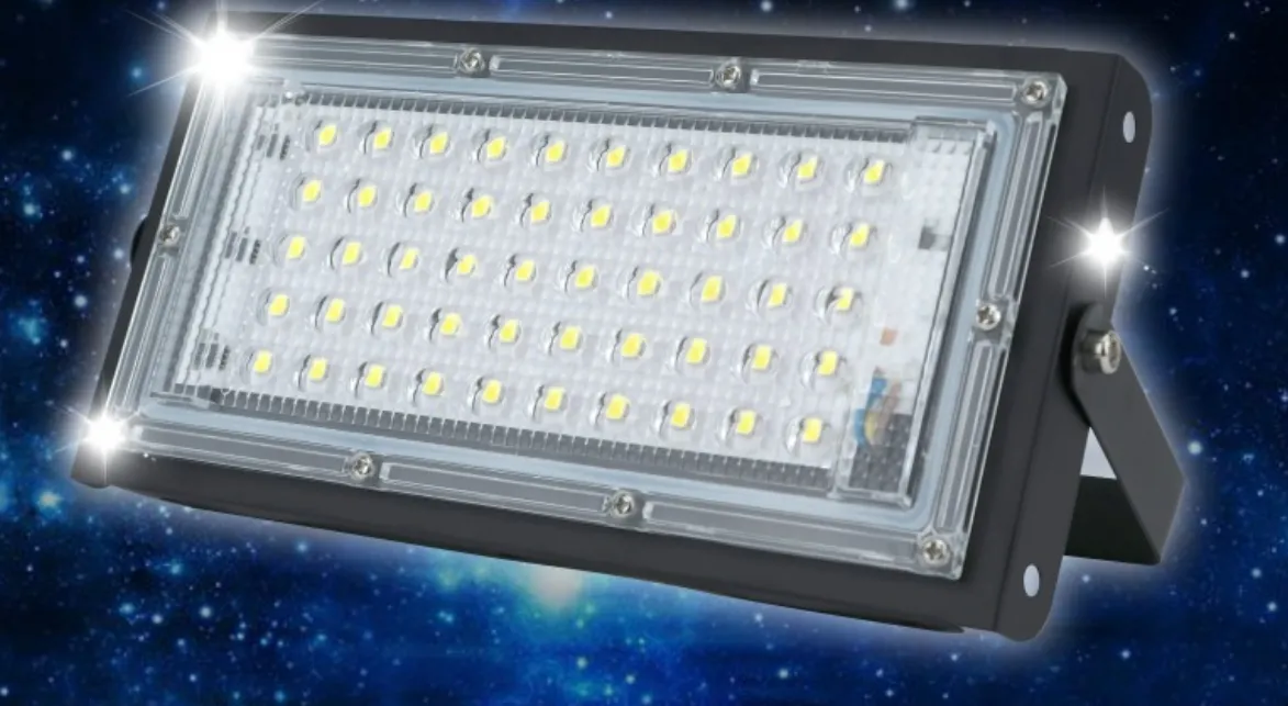 The LED light – image 6
