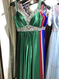 Women Sleeveless Sexy A-Line Elegant Wedding Party Formal Gowns Long Evening Dress - Green - View 1