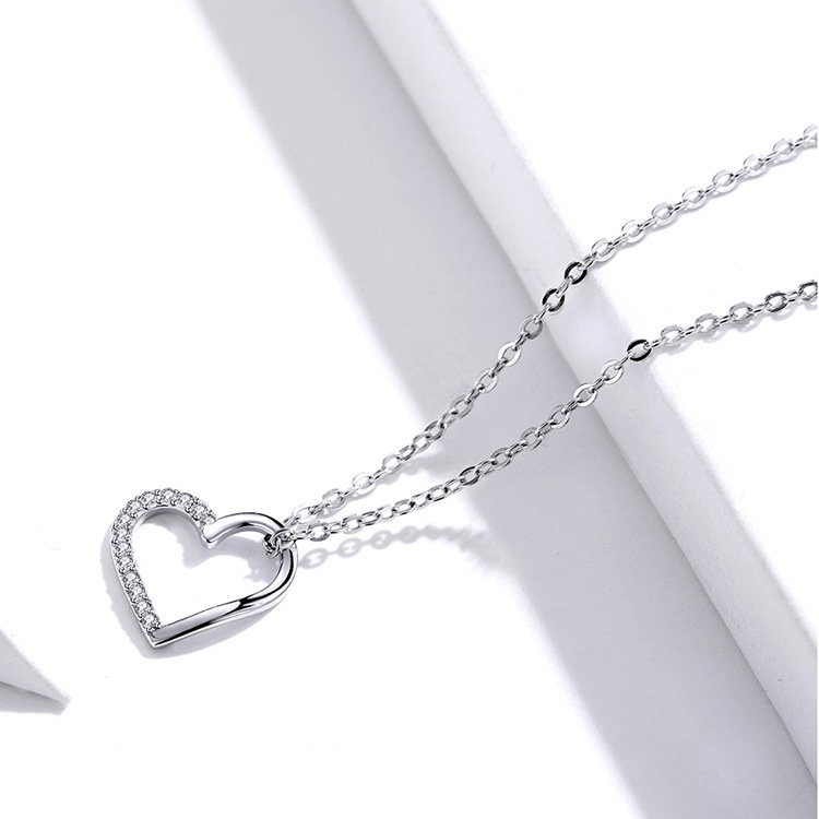 s925 Sterling Silver Hollow Heart-Shaped Necklace