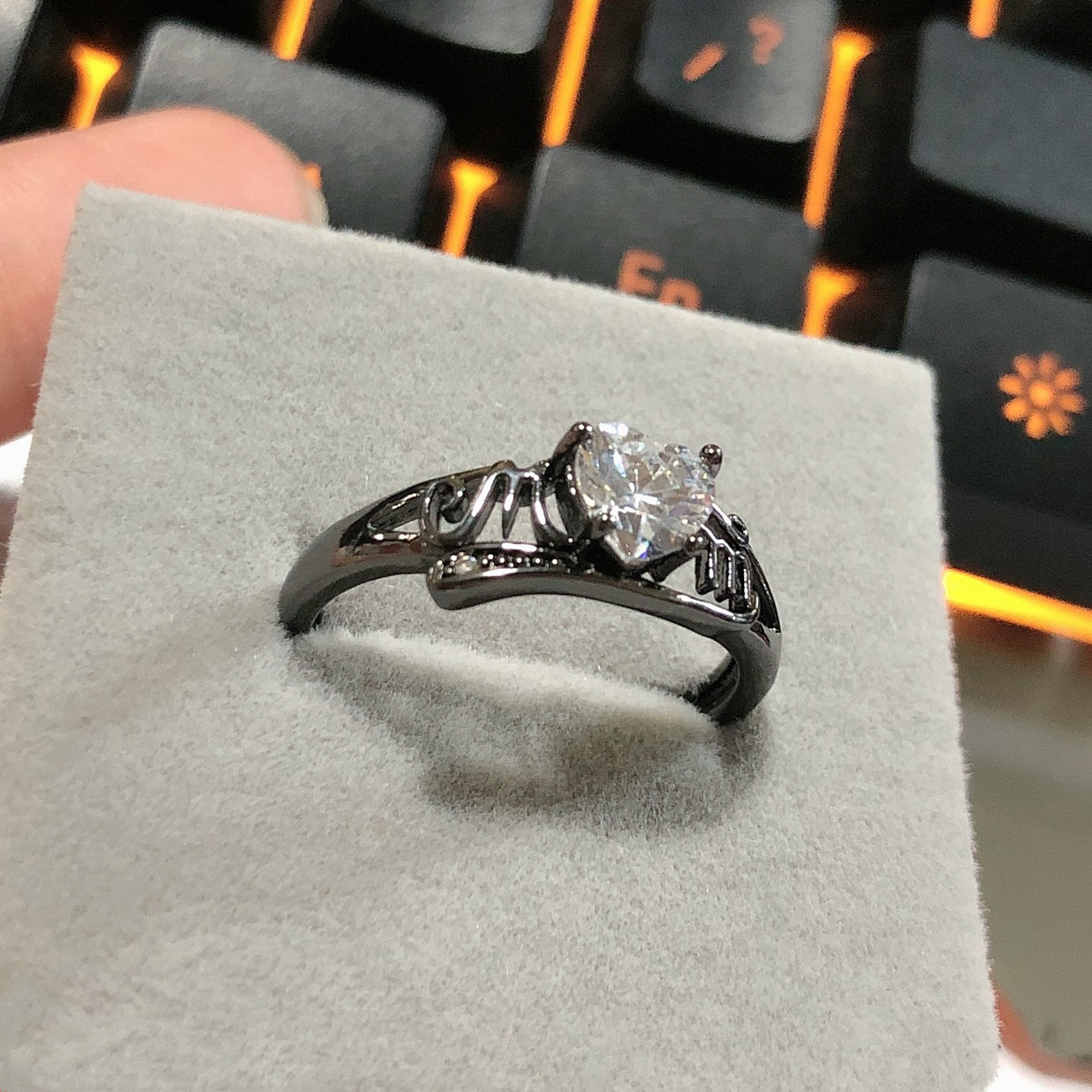 Heart-Shaped Opal Ring Cross-Border Source Mother'S Day Mom Ring