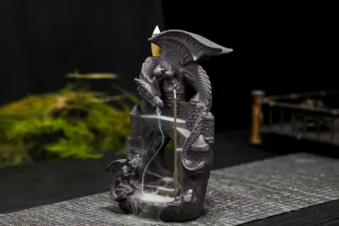 Double Dinosaur Castle Spit Fog Incense Backflow Burner