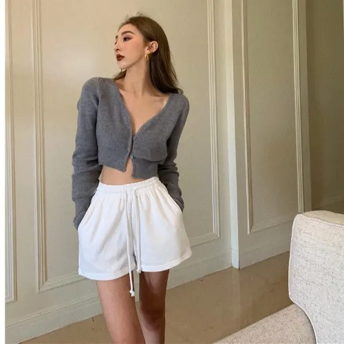 Slim And Loose Sportswear With Leg Trimming In Summer White - Shop at LoveMi