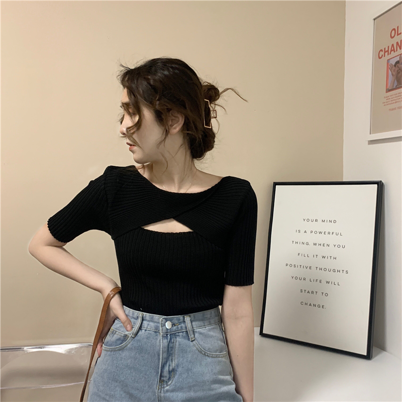 Slim Slimming Short-Sleeved Sweater Women's Bottoming Shirt