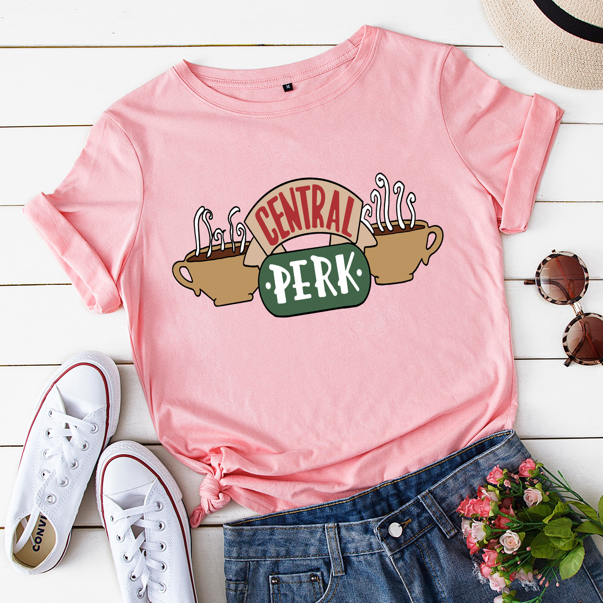 Title 8, CENTRAL PERK Kurzarm-T-Shirt für Damen