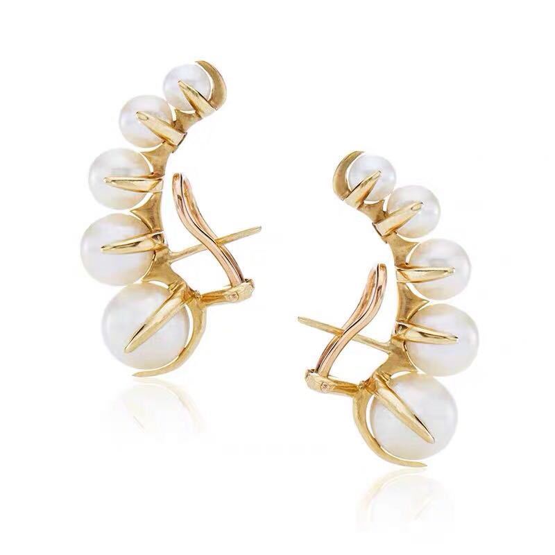 Brass Vacuum Plating 18K Gold Gradient Pearl Ear Clip Earrings Women
