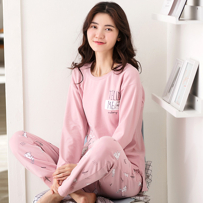 بيجاما نسائية قطنية ناعمة بأكمام طويلة لتناسب الربيع والخريف بتصميم كرتوني لطيف للمنزل
