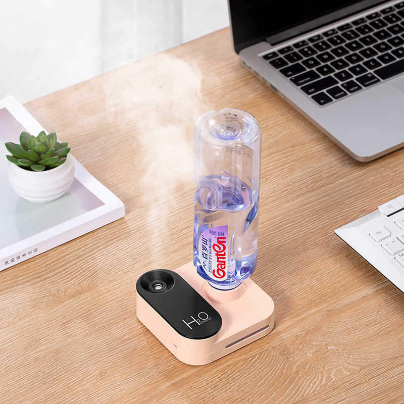 Camera humidifier