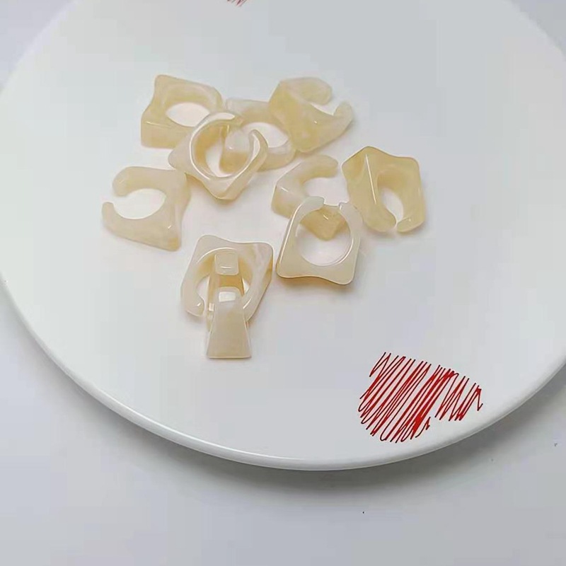 Irregular Resin Ring Female Open Wide Side Milky White Finger Ring Fashion Temperament Ring