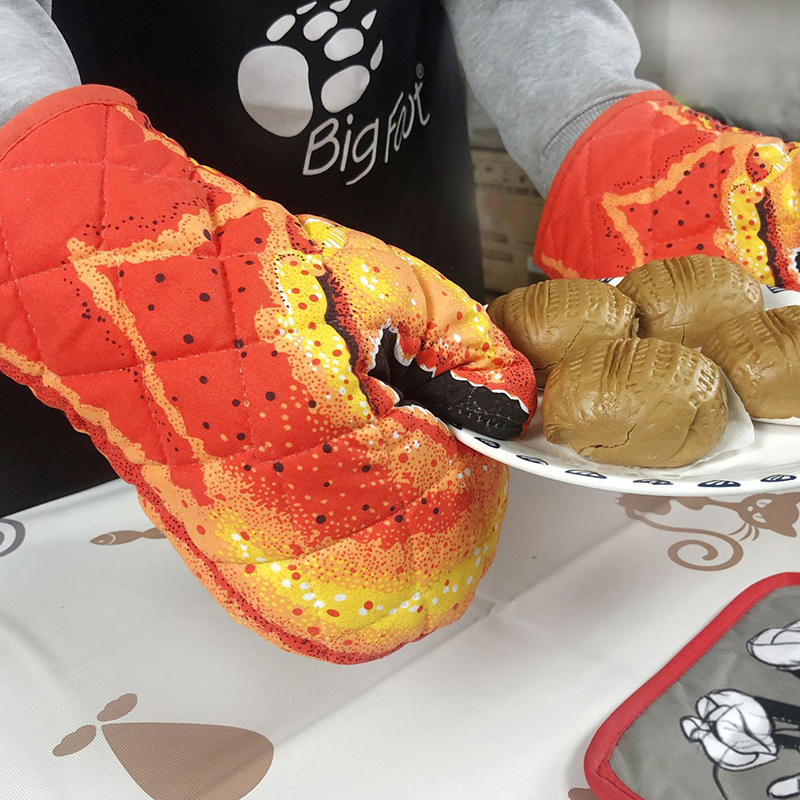 Title 2, Creative Oven Gloves, Microwave Oven, Anti-Scal...