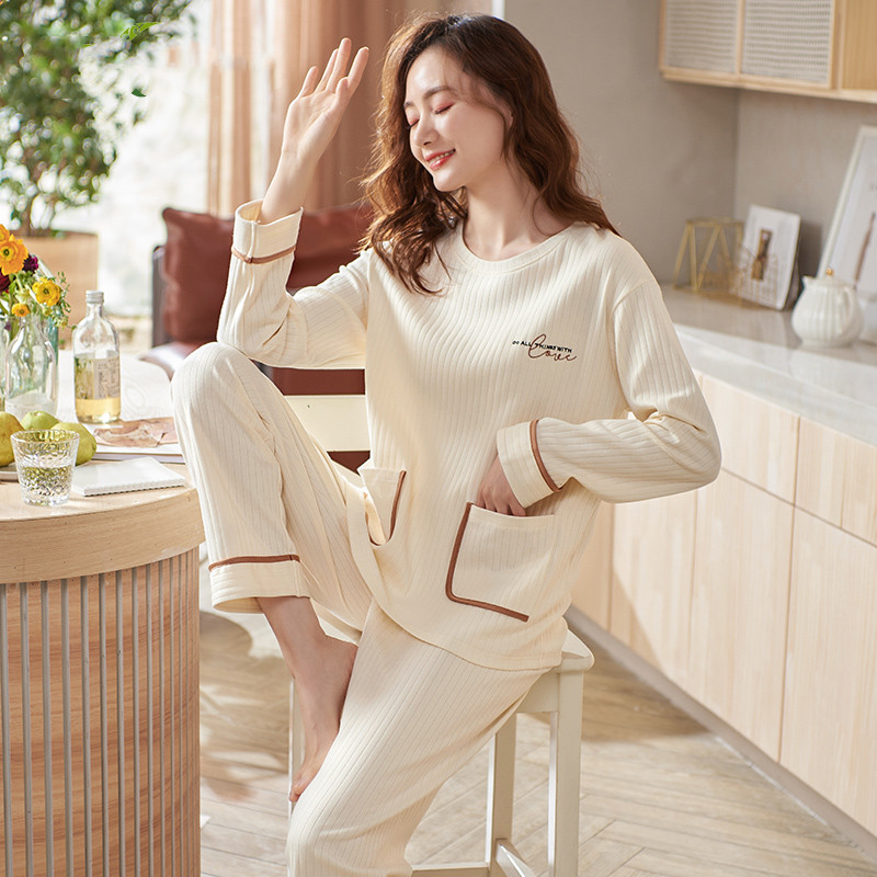 Title 6, Pure Cotton Long-Sleeved Casual Wearable White ...