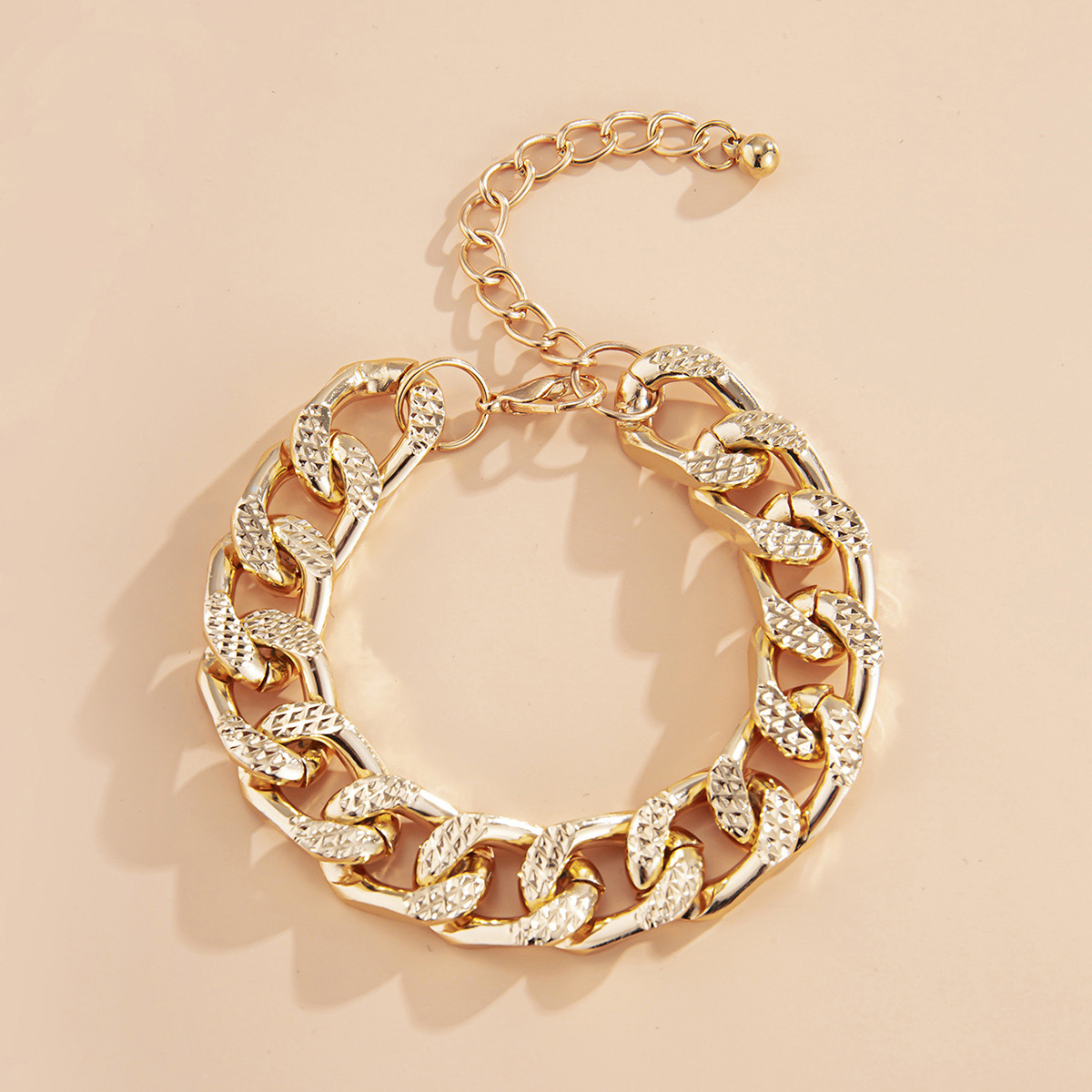 Simple hollow chain bracelet