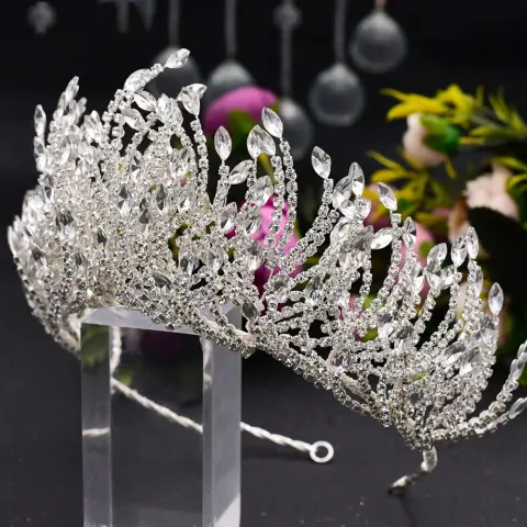 Silver Headwear Beauty Luxury Rhinestones Crown Creative Wedding Hair