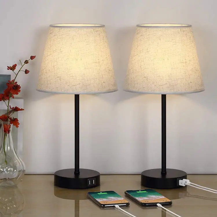 Bedside Lamp Bedroom Warm Hotel Guest Room Study Decoration Wrought Iron Cloth Cover With USB Charging Function Bedside Table Lamp