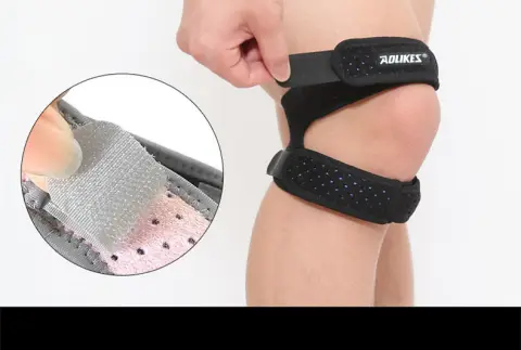 Sports Silicone Patella Belt Compression Protection Running Mountaineering Breathable