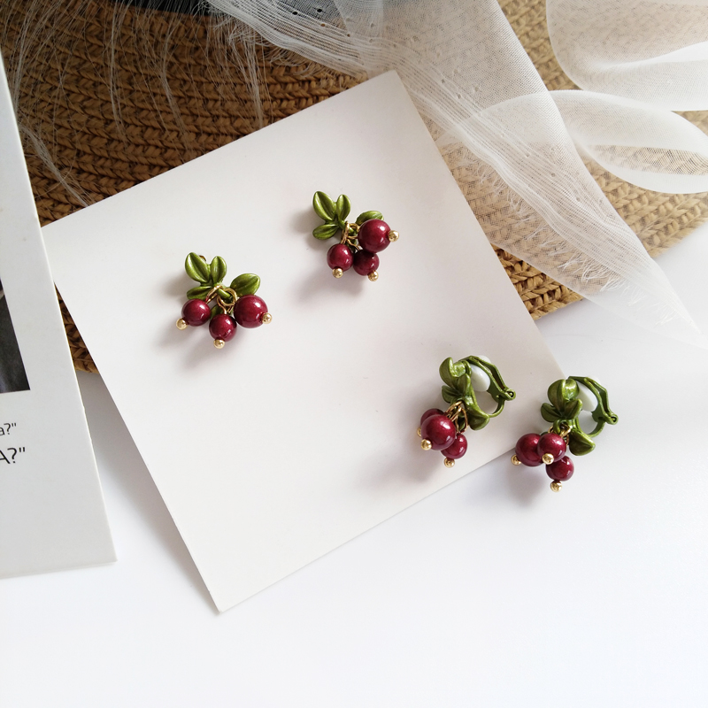 S925 Silver Needle Forest Happy Cranberry Earrings