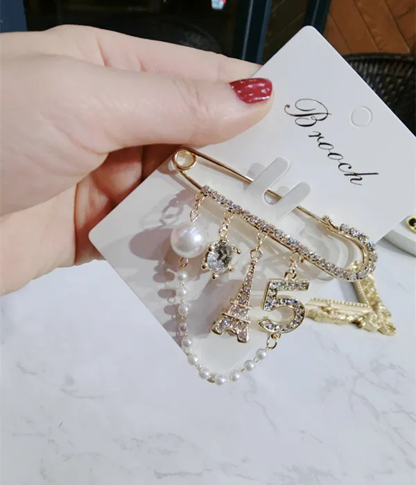 Little Xiangfeng Fashion Retro Small Clothes Brooch Collar Pin - Shop at LoveMi