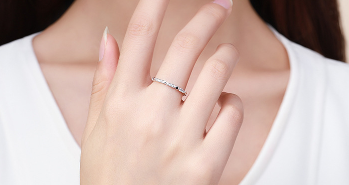 S925 Silver Joker Heart-Shaped Micro-Inlay Ring