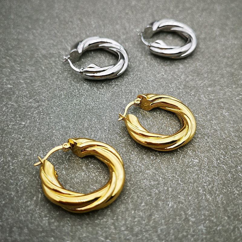 Brass Vacuum Plating Three-dimensional Twist Earrings