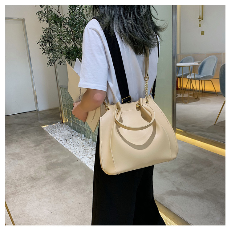 Temperament Big Bags Women's Autumn New Bags Wild Fashion Messenger Mother And Child Bag Simple Single Shoulder Bag