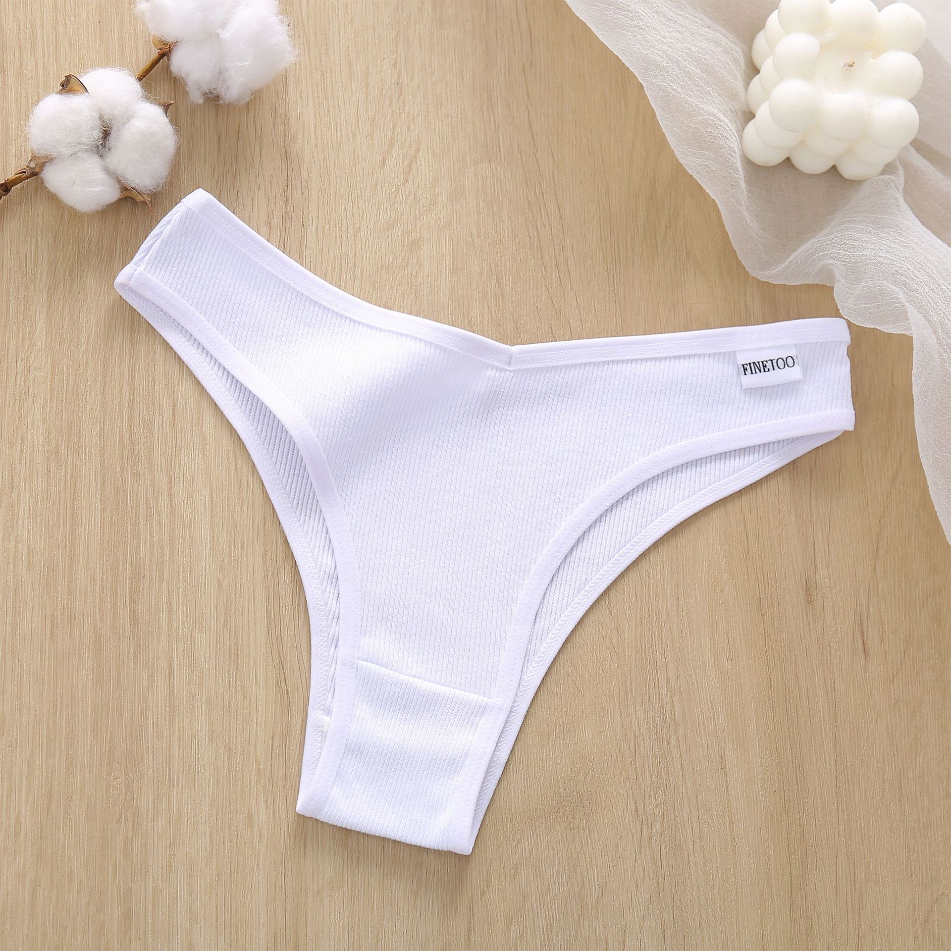 Title 10, Ladies Thread Breathable and Comfortable Underw...