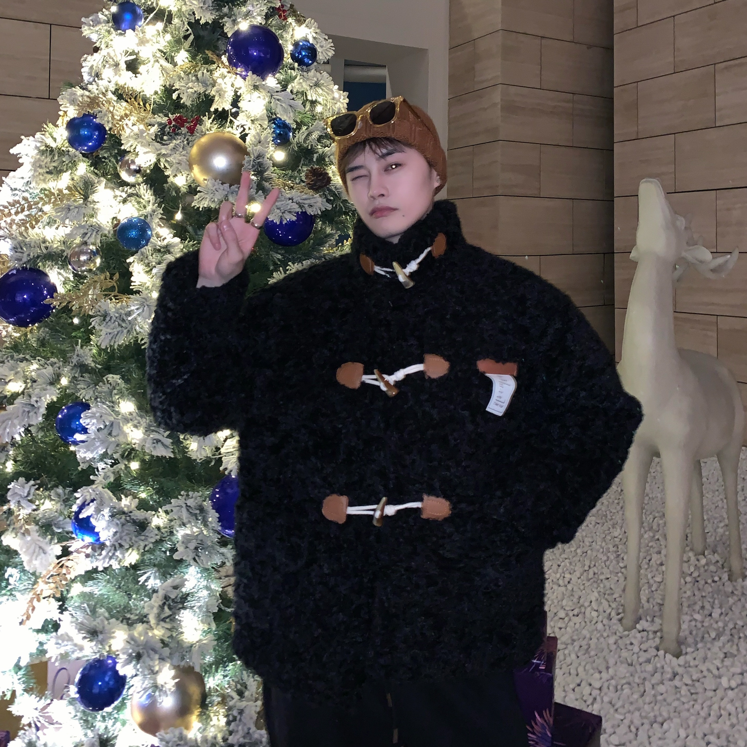 Men'S Lining Suede Jacket Korean Winter Lamb Hair Horn Buckle Stand-Up Collar Cotton Jacket Men'S Trend