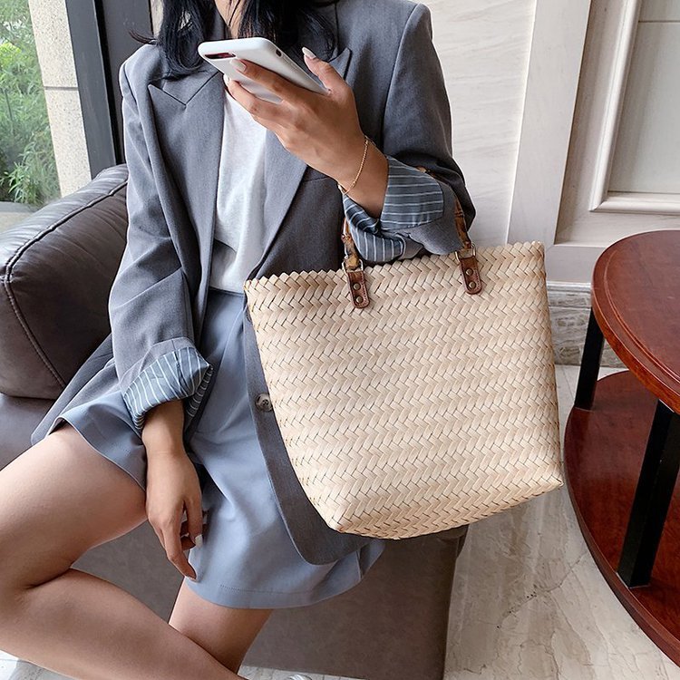 Straw Bag New Bag Large Capacity Beach Handbag Khaki - Shop at LoveMi