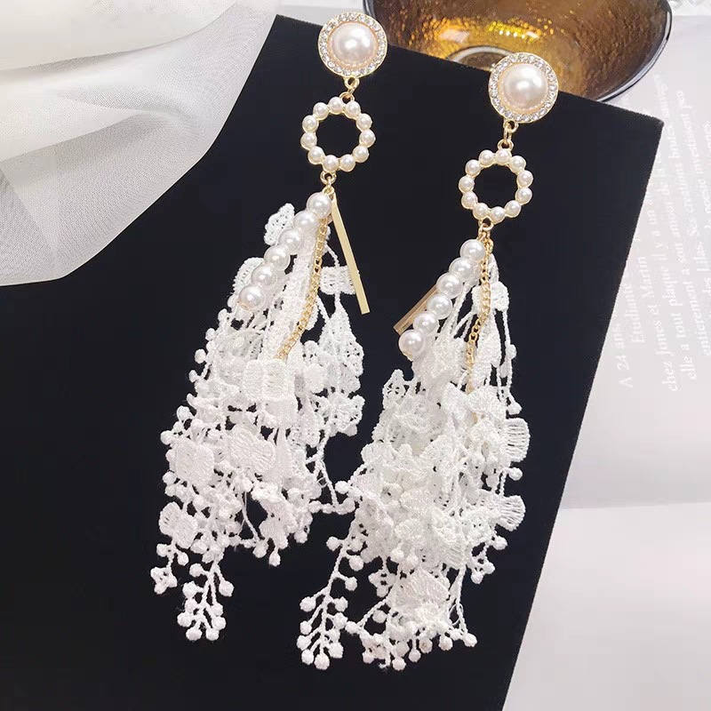 Personality Temperament Ladies Fringed Lace Flower Pearl Long Earrings Earrings Earrings Earrings Women