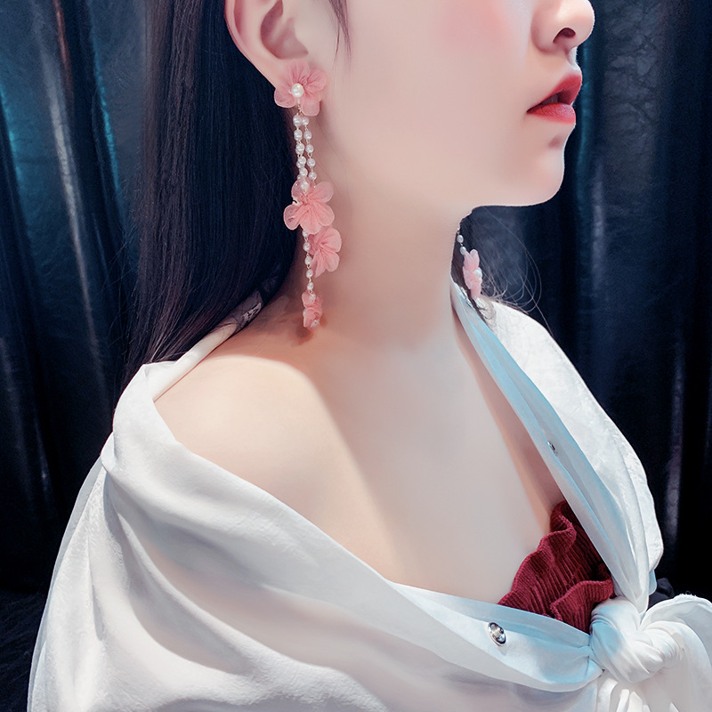 Title 4, Korean Net Red Fashion Earrings Earrings