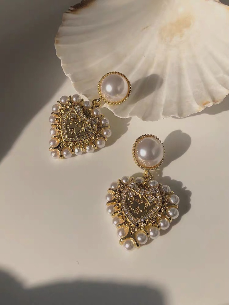 New Love Pearl Earrings Trendy Exaggerated Full Diamond Heart-Shaped Earrings Retro Earrings