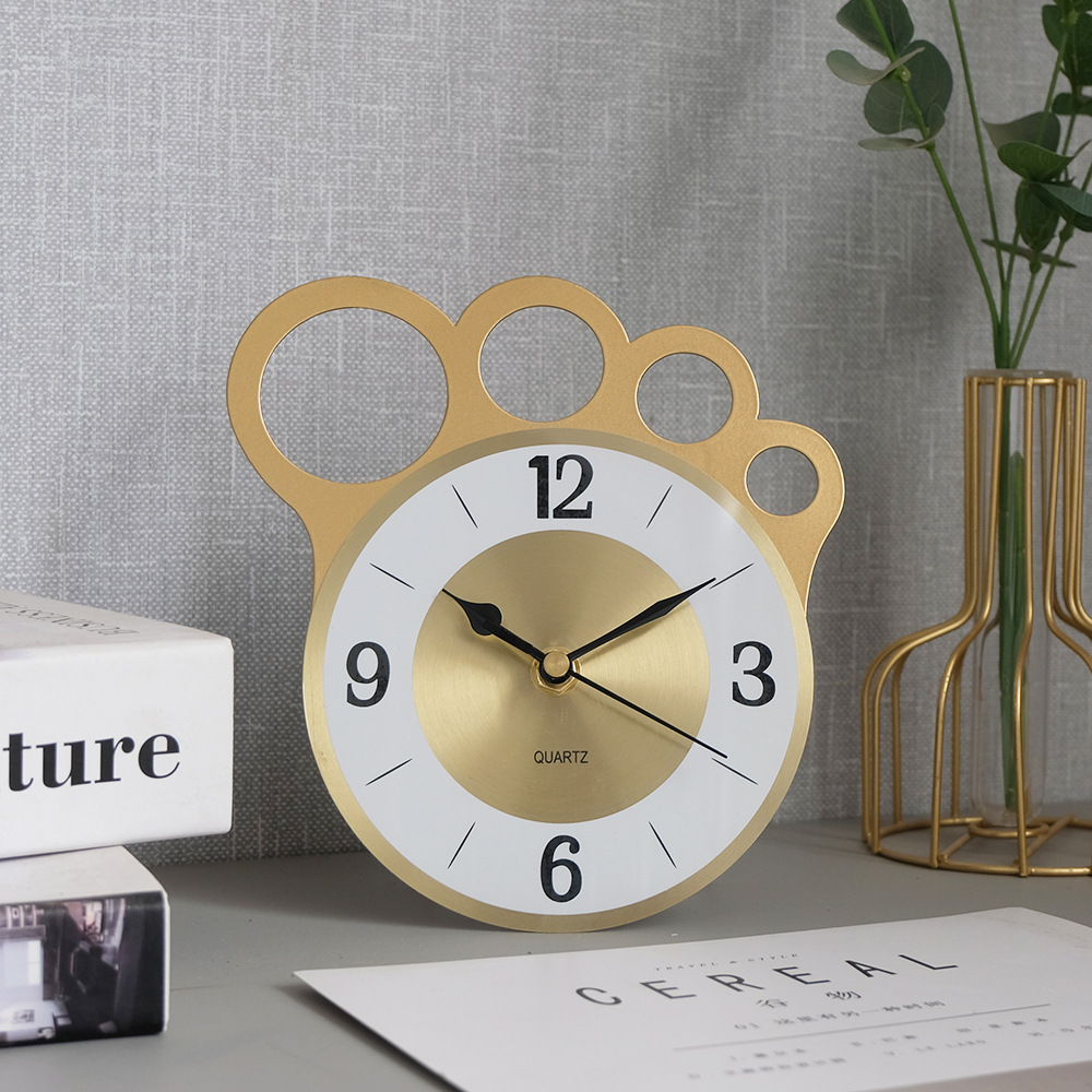 Modern Simple Nordic Iron Desk Clock Gold Creative - Image 4