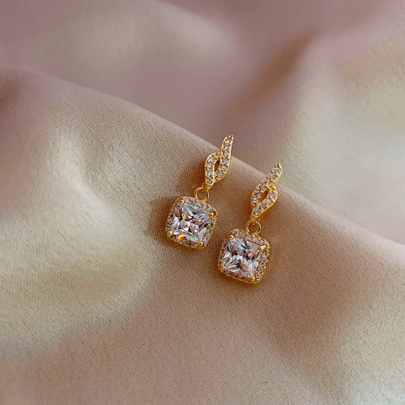 Real Gold Electroplated 925 Silver Needle Hong Kong Style Micro-Inlaid Zircon Earrings New Fashion Ladies Full Diamond Square Earrings