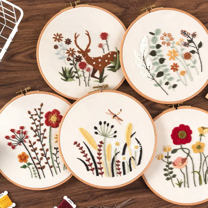 Simple Three-Dimensional Hand Embroidery