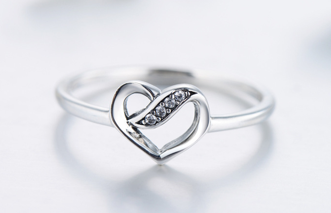 Simple Heart-shaped Petite S925 Sterling Silver Ring