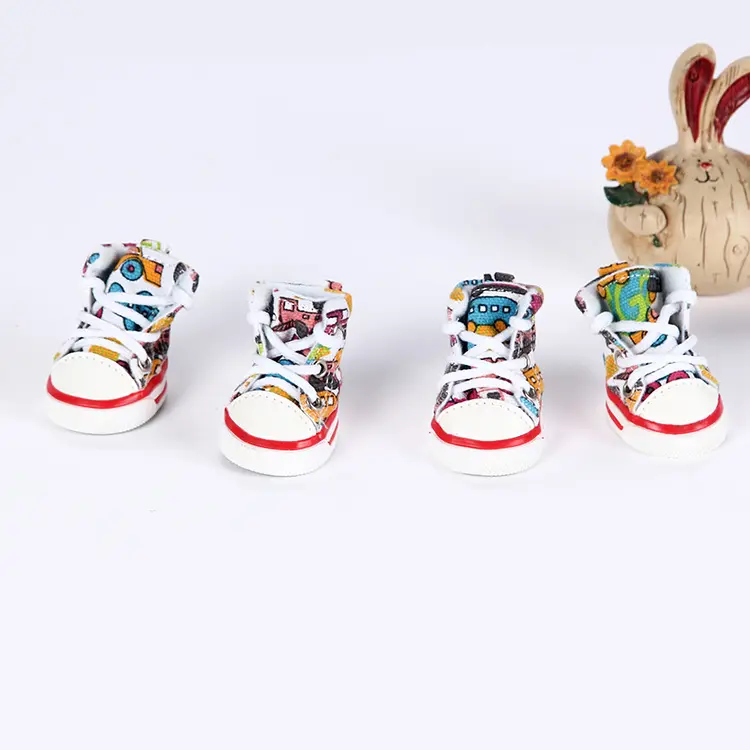 Breathable Dog Sneakers Go Out In Summer