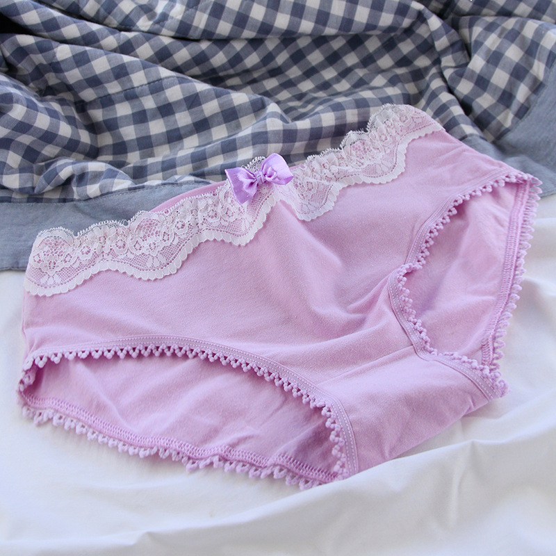 Title 3, Vintage Lace Trim Gray Black Ladies Panties Cot...