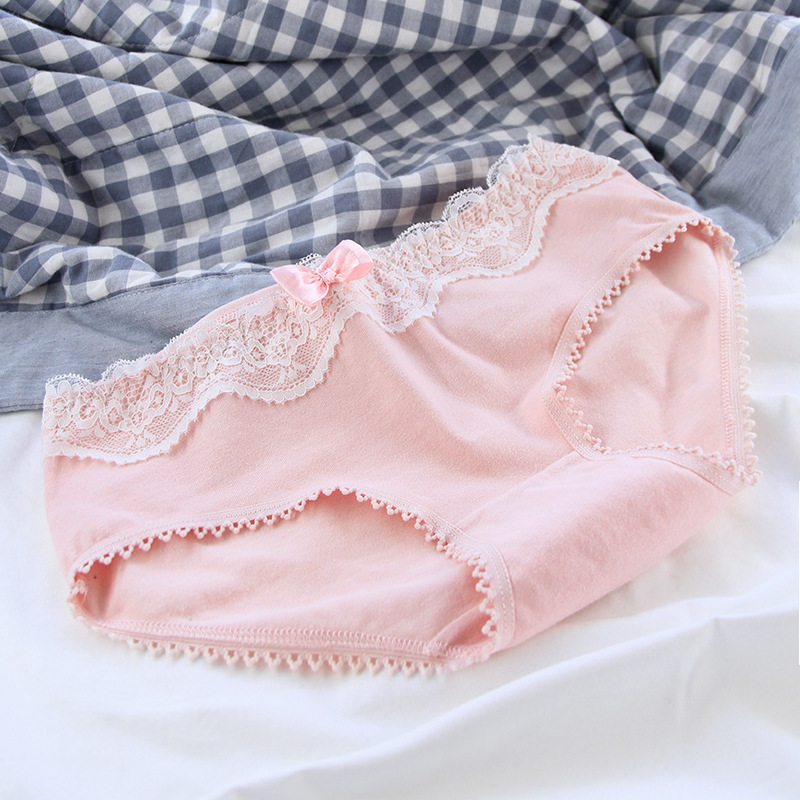 Title 5, Vintage Lace Trim Gray Black Ladies Panties Cot...