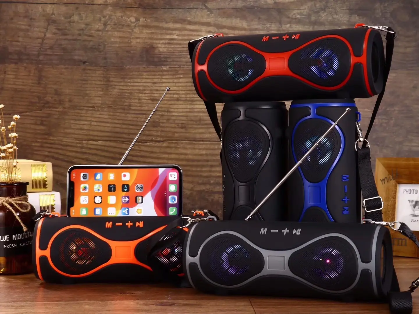 Lantern Multifunctional Bluetooth Speaker Portable Outdoor Strap